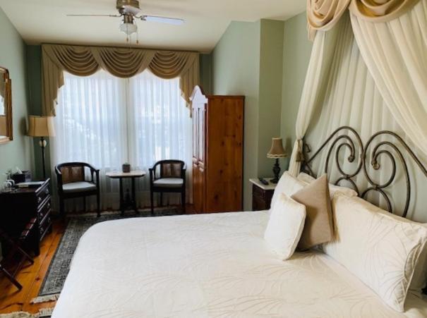 Brockamour Manor Bed And Breakfast Niagara-on-the-Lake Luaran gambar